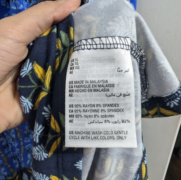 Blue printed dress - new with tag attached - Picture 3 of 4